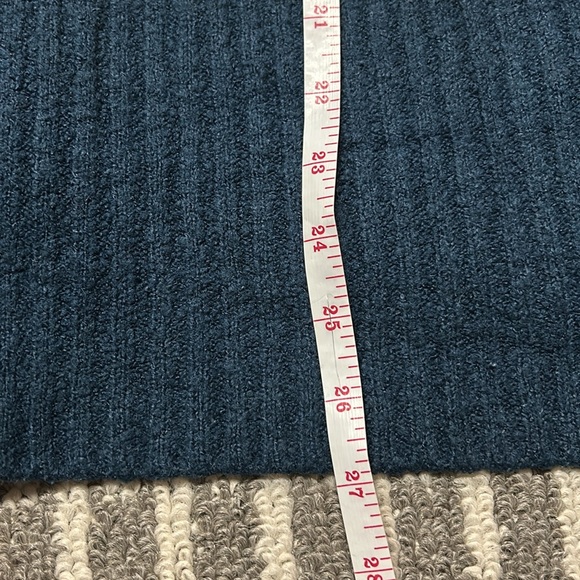 Mystyle Color Block Crew neck Sweater - Picture 7 of 7